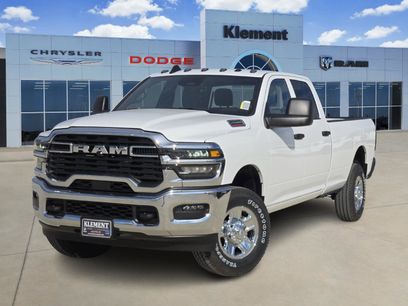 New 2026 RAM 2500 Tradesman w/ Chrome Appearance Group