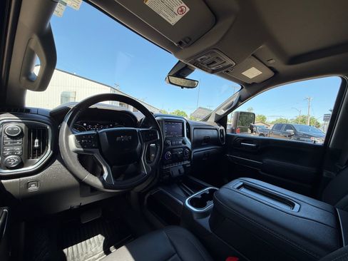 Used 2022 Chevrolet Silverado 2500 LTZ w/ LTZ Plus Package AWD/4WD image 17