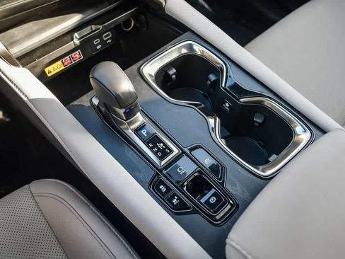 Used 2024 Lexus RX 350h w/ Convenience Package image 21