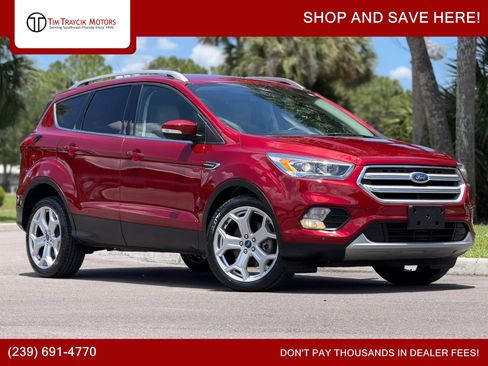 Used 2019 Ford Escape Titanium FWD image 1