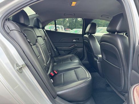 Used 2013 Chevrolet Malibu LTZ FWD image 17