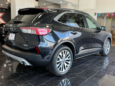 Used 2020 Ford Escape Titanium AWD/4WD image 6