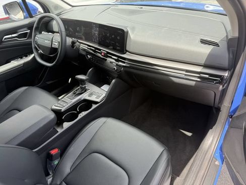 Used 2026 Kia Sportage EX w/ EX Panorama Roof Package FWD image 7