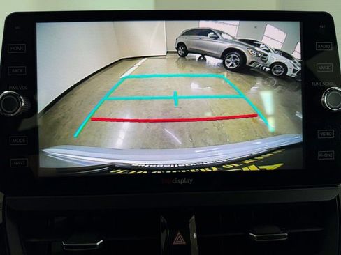 Used 2022 Toyota Corolla SE FWD image 24