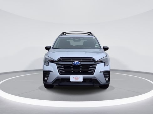 Used 2024 Subaru Ascent Onyx Edition AWD/4WD image 2