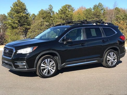 Used 2019 Subaru Ascent Limited w/ Popular Package #2A image 1