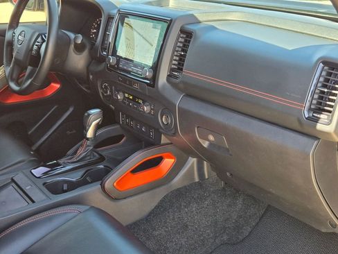 Used 2023 Nissan Frontier PRO-4X w/ Pro-4X Premium Package AWD/4WD image 28