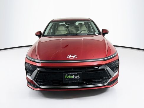 Used 2025 Hyundai Sonata SEL FWD image 2