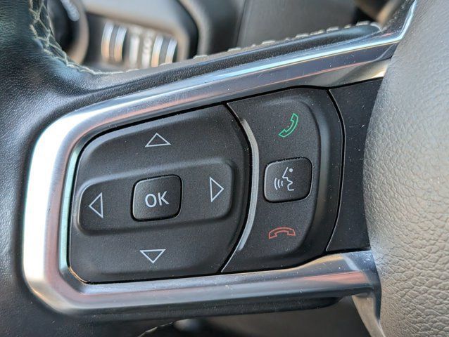 Used 2020 Jeep Wrangler Unlimited Sahara AWD/4WD image 45