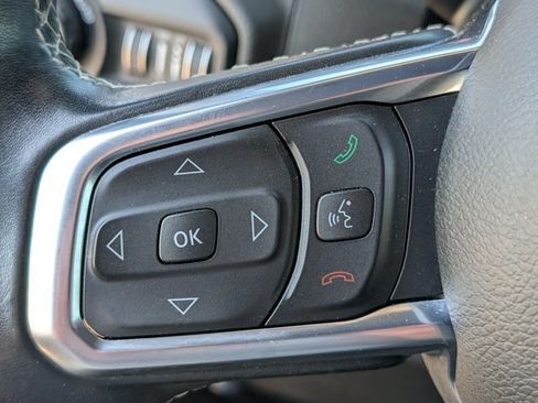 Used 2020 Jeep Wrangler Unlimited Sahara AWD/4WD image 45
