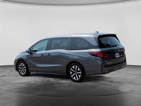 Used 2025 Honda Odyssey EX-L image 5