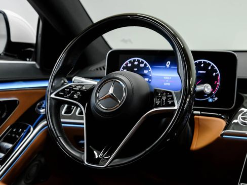 Used 2022 Mercedes-Benz S 500 4MATIC image 15