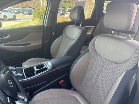 Used 2023 Hyundai Santa Fe SE image 24