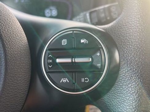 Used 2023 Kia Soul LX w/ Option Group 015 image 12