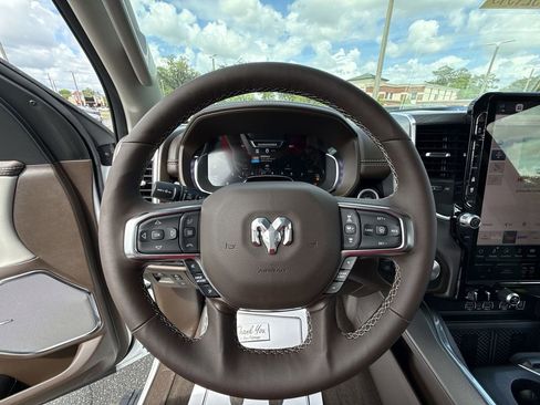 New 2026 RAM 1500 Laramie AWD/4WD image 14