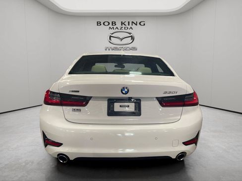 Used 2021 BMW 330i xDrive Sedan w/ Convenience Package AWD/4WD image 4