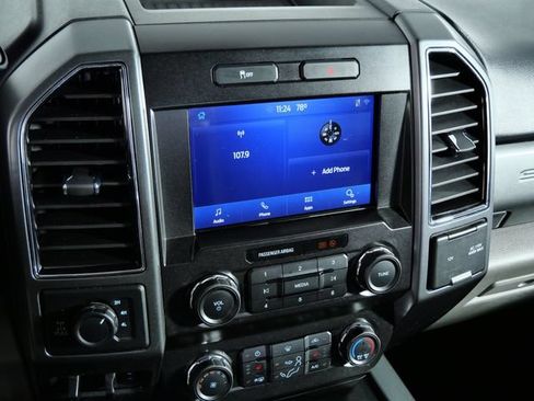 Used 2022 Ford F350 XLT w/ XLT Premium Package AWD/4WD image 22