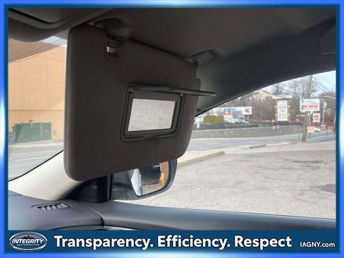 Used 2019 Nissan Rogue S image 30