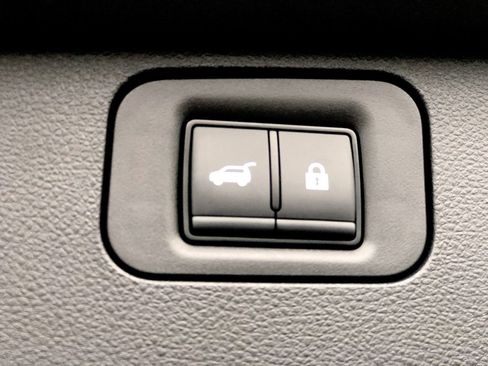 New 2026 Nissan Armada PRO-4X image 18