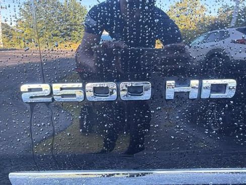 Used 2017 Chevrolet Silverado 2500 LTZ w/ Vortec Plus Package AWD/4WD image 9