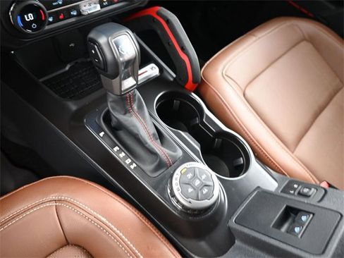 Used 2024 Ford Bronco Heritage Edition image 23