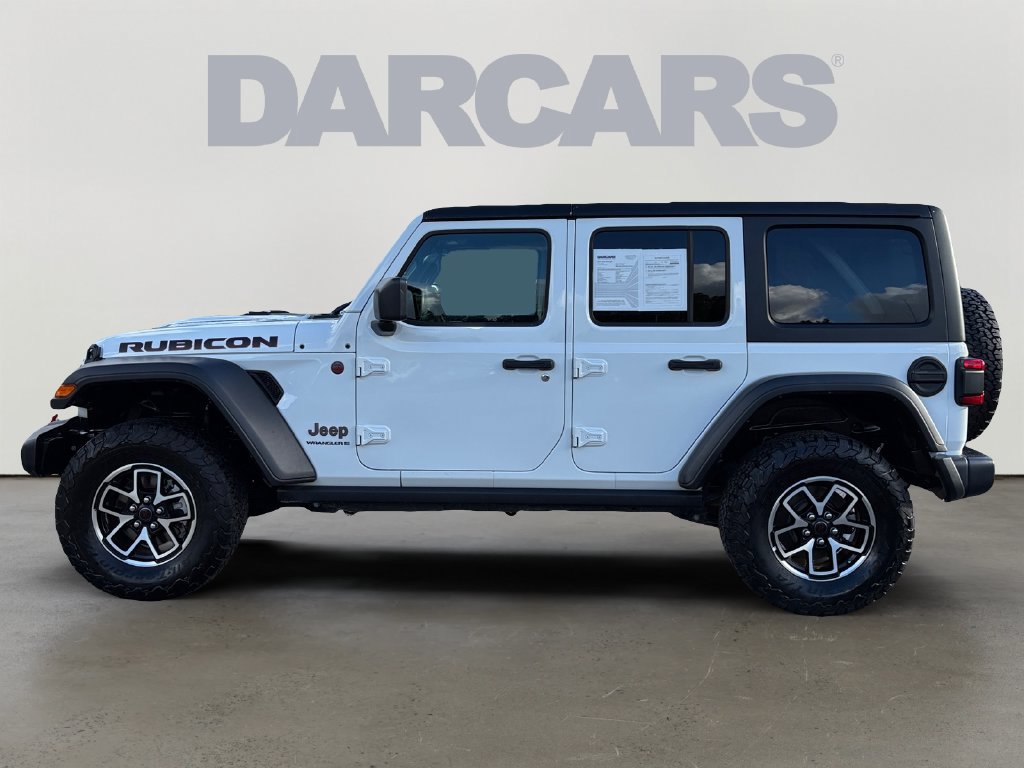 Used 2025 Jeep Wrangler Unlimited Rubicon w/ Convenience Group AWD/4WD image 4