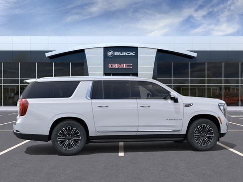 New 2026 GMC Yukon XL Elevation w/ Elevation Premium Package AWD/4WD image 5