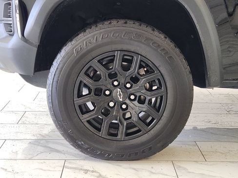 Used 2023 Chevrolet Colorado Trail Boss AWD/4WD image 10