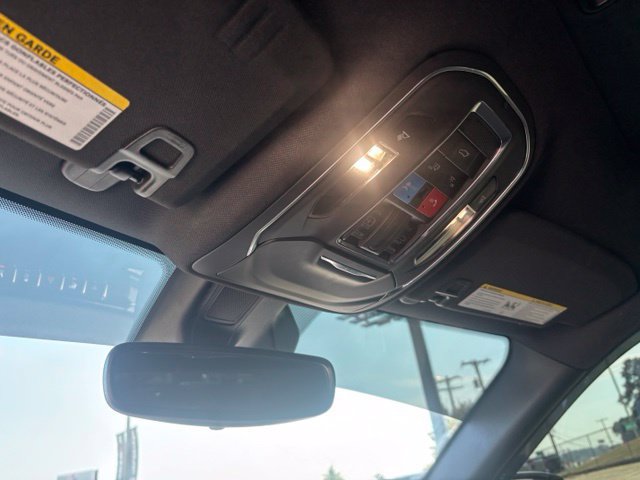 Used 2022 Jeep Grand Cherokee Altitude AWD/4WD image 21