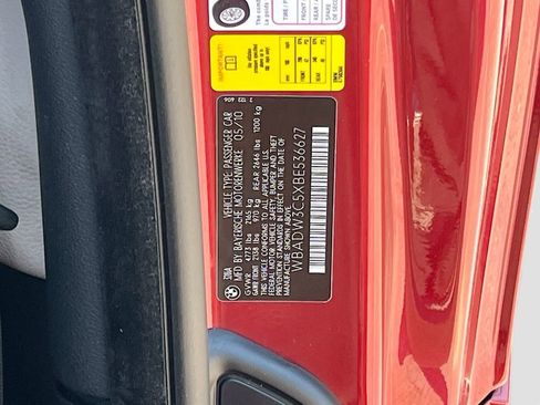 Used 2011 BMW 328i Convertible image 26