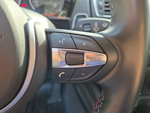 Used 2017 BMW M2 image 23