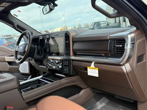 New 2026 Ford F250 King Ranch w/ Chrome Package AWD/4WD image 17