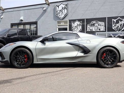 Used 2024 Chevrolet Corvette Stingray Premium Conv w/ Battery Protection Package RWD image 2