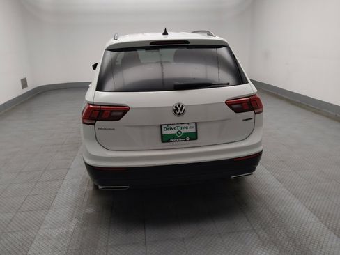 Used 2020 Volkswagen Tiguan S image 6