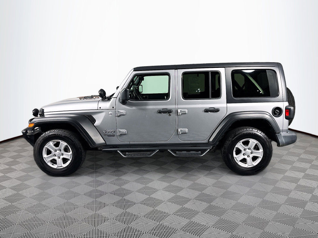 Used 2019 Jeep Wrangler Unlimited Sport S AWD/4WD image 4