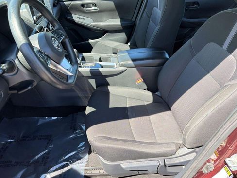 Used 2025 Nissan Sentra SV FWD image 5