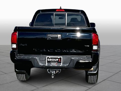 Used 2023 Toyota Tacoma SR5 w/ SX Package image 4
