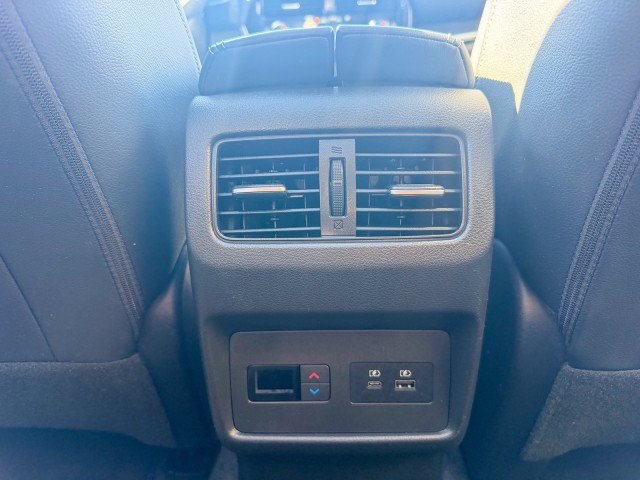 Used 2021 Nissan Rogue SL w/ Premium Package FWD image 13