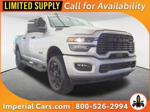 Used 2026 RAM 2500 Big Horn AWD/4WD image 1