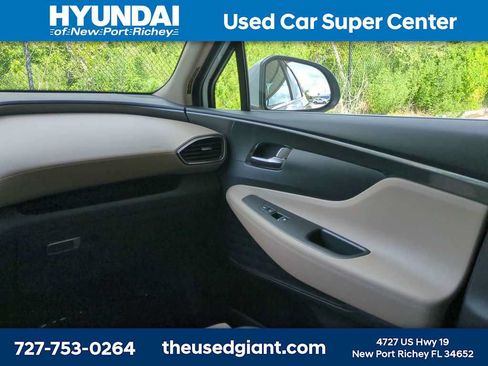 Certified 2023 Hyundai Santa Fe SE FWD image 18