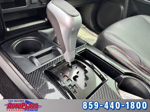 Used 2024 Toyota 4Runner TRD Off-Road Premium w/ Moonroof Package AWD/4WD image 32