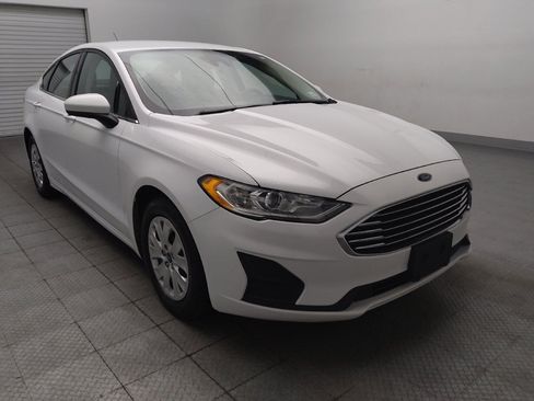 Used 2019 Ford Fusion S FWD image 13