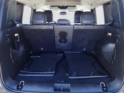 Used 2016 Jeep Renegade Trailhawk w/ Premium Trailhawk Package AWD/4WD image 8