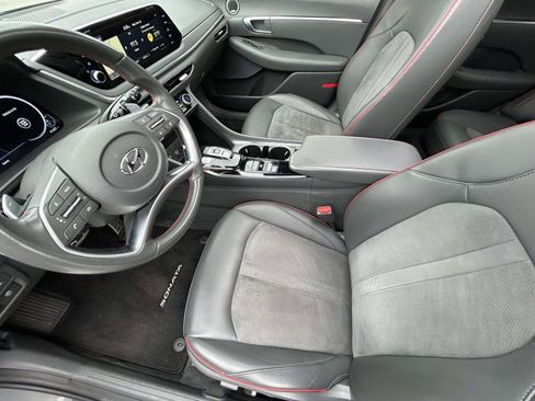 Used 2021 Hyundai Sonata SEL Plus w/ Tech Package image 10