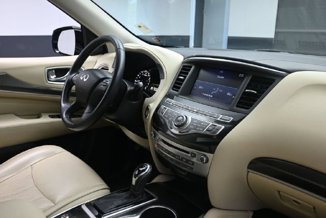Used 2018 INFINITI QX60 FWD image 30