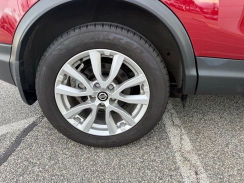 Certified 2022 Nissan Rogue Sport SV image 14