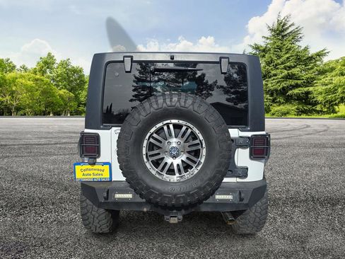 Used 2012 Jeep Wrangler Sport image 6
