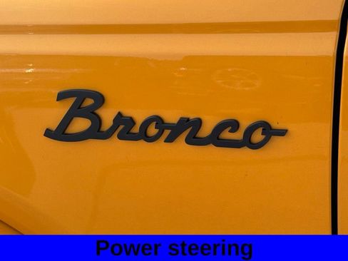 Used 2022 Ford Bronco Outer Banks AWD/4WD image 5