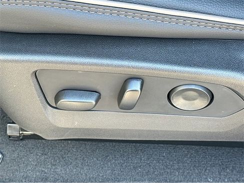 New 2026 GMC Canyon Denali image 34