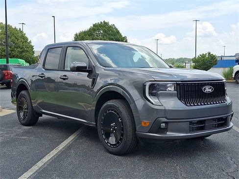 New 2025 Ford Maverick Lobo image 2